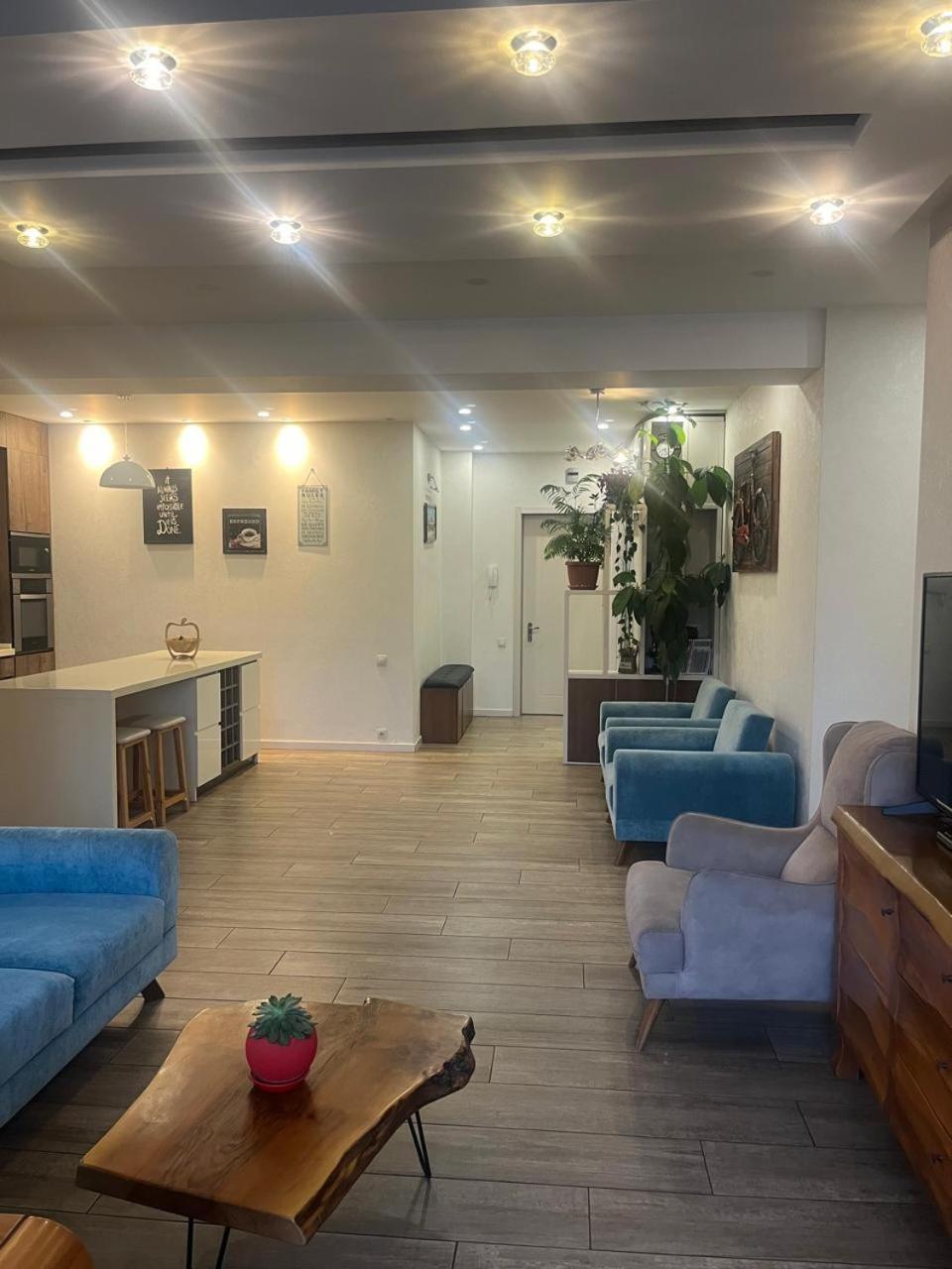 Ferienwohnung Panorama Khiliani Tbilisi Exterior foto