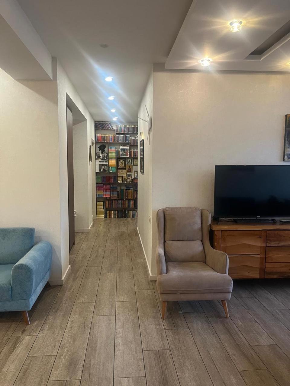 Ferienwohnung Panorama Khiliani Tbilisi Exterior foto
